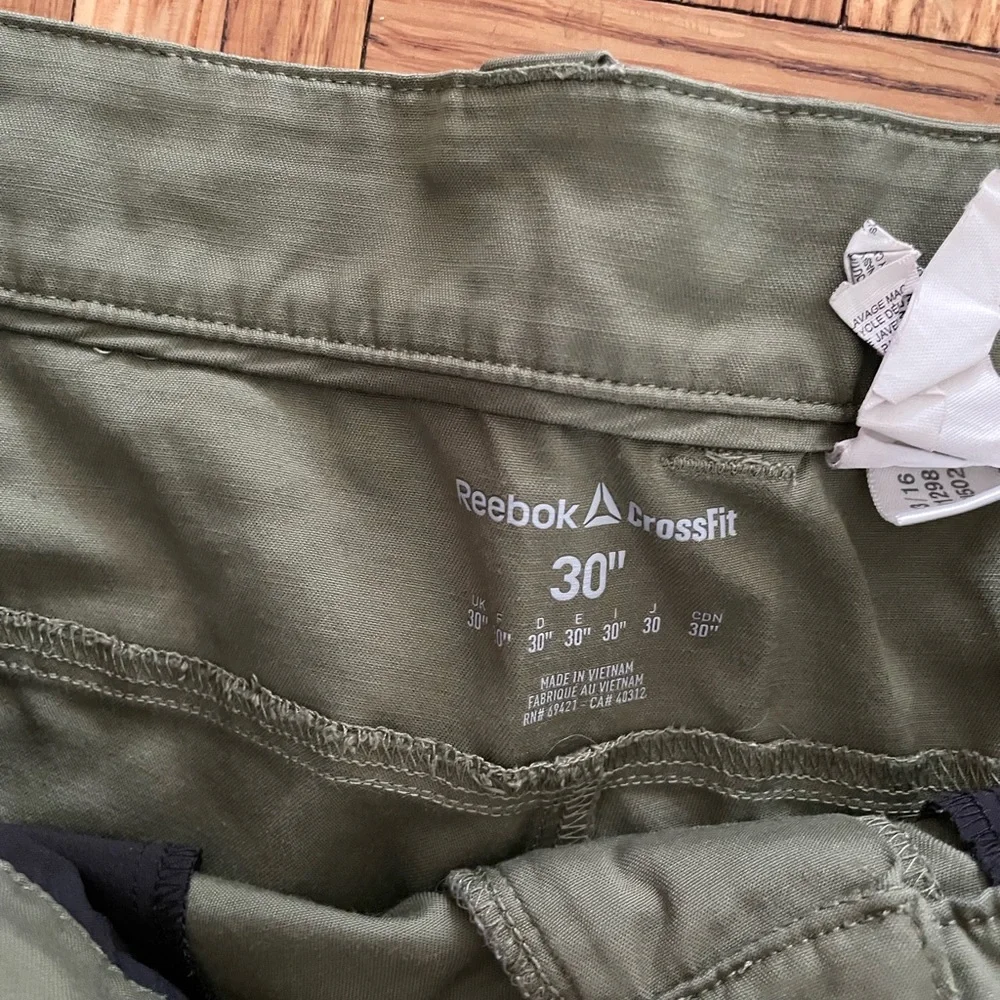 Reebok CrossFit men's shorts - Picture 2 of 3